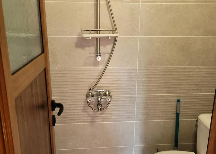 къща чолаков и син - за гости Guest house Devin